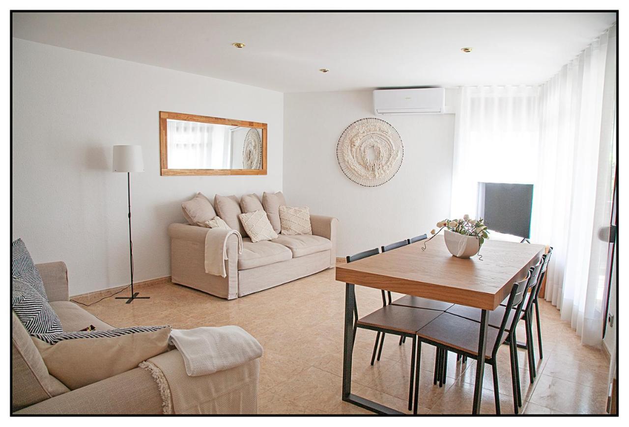 Apartamento Centrico Junto Al Mar - Wifi Free 살루 외부 사진